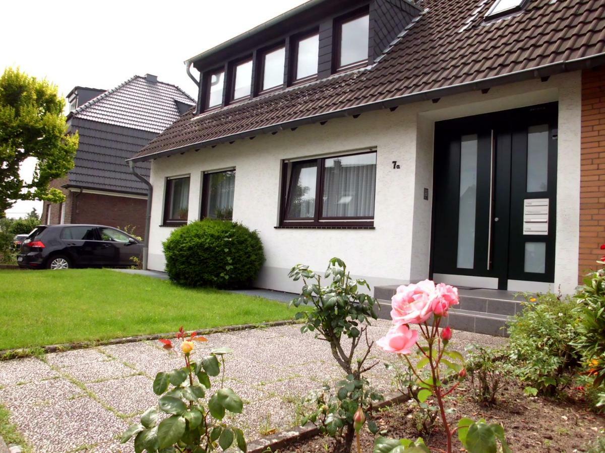 Schubert & Schubert - Ihr Aussergewoehnliches Zuhause Auf Zeit Hilden Bagian luar foto